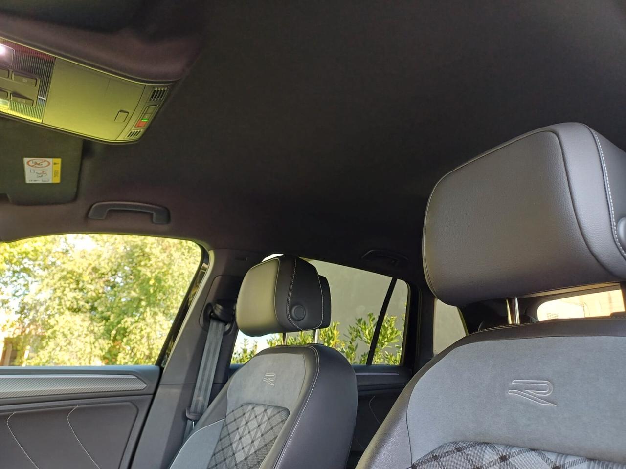 Volkswagen Tiguan 2.0 TDI 150 cv SCR DSG R-Line