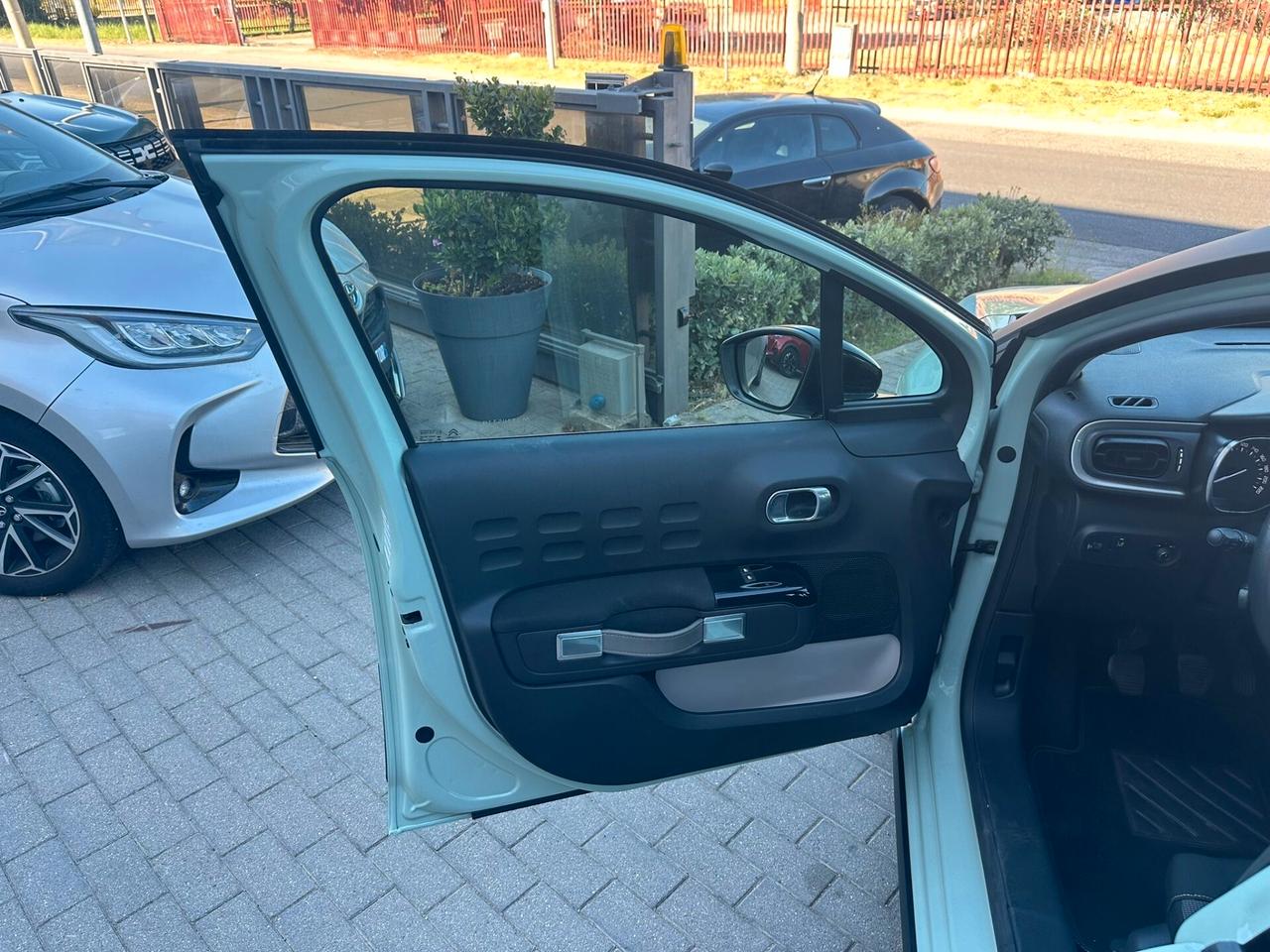 Citroen C3 BlueHDi 100 S&S Shine