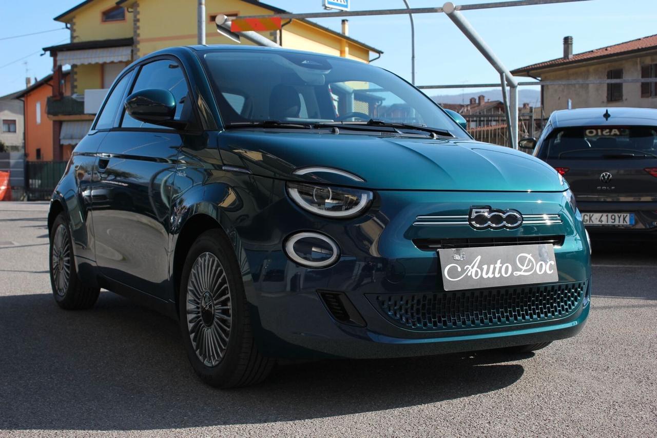 Fiat 500 Berlina Hybrid Torino