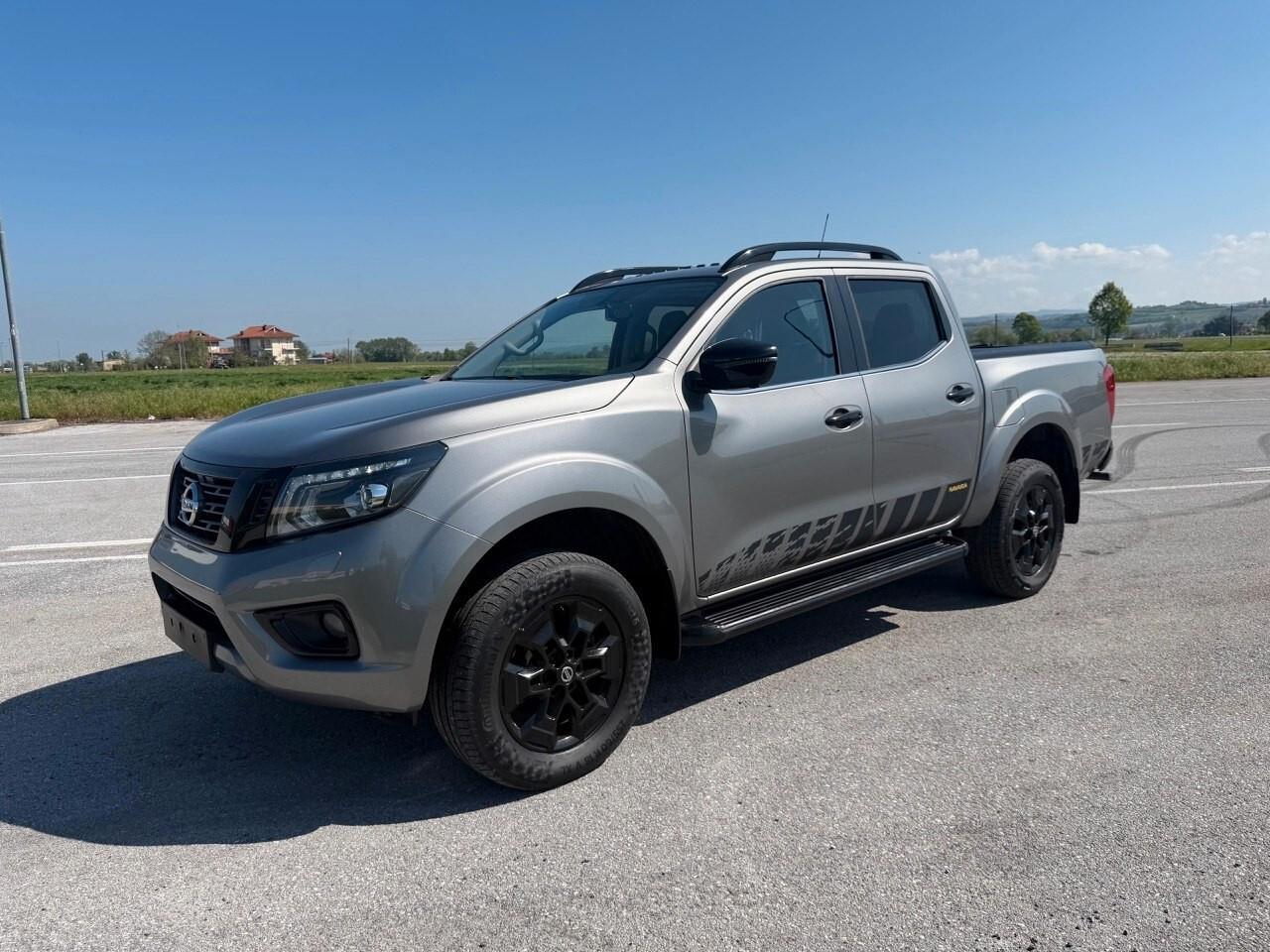 Nissan Navara 2.3 dCi 190 CV 4WD Double Cab N-Guard
