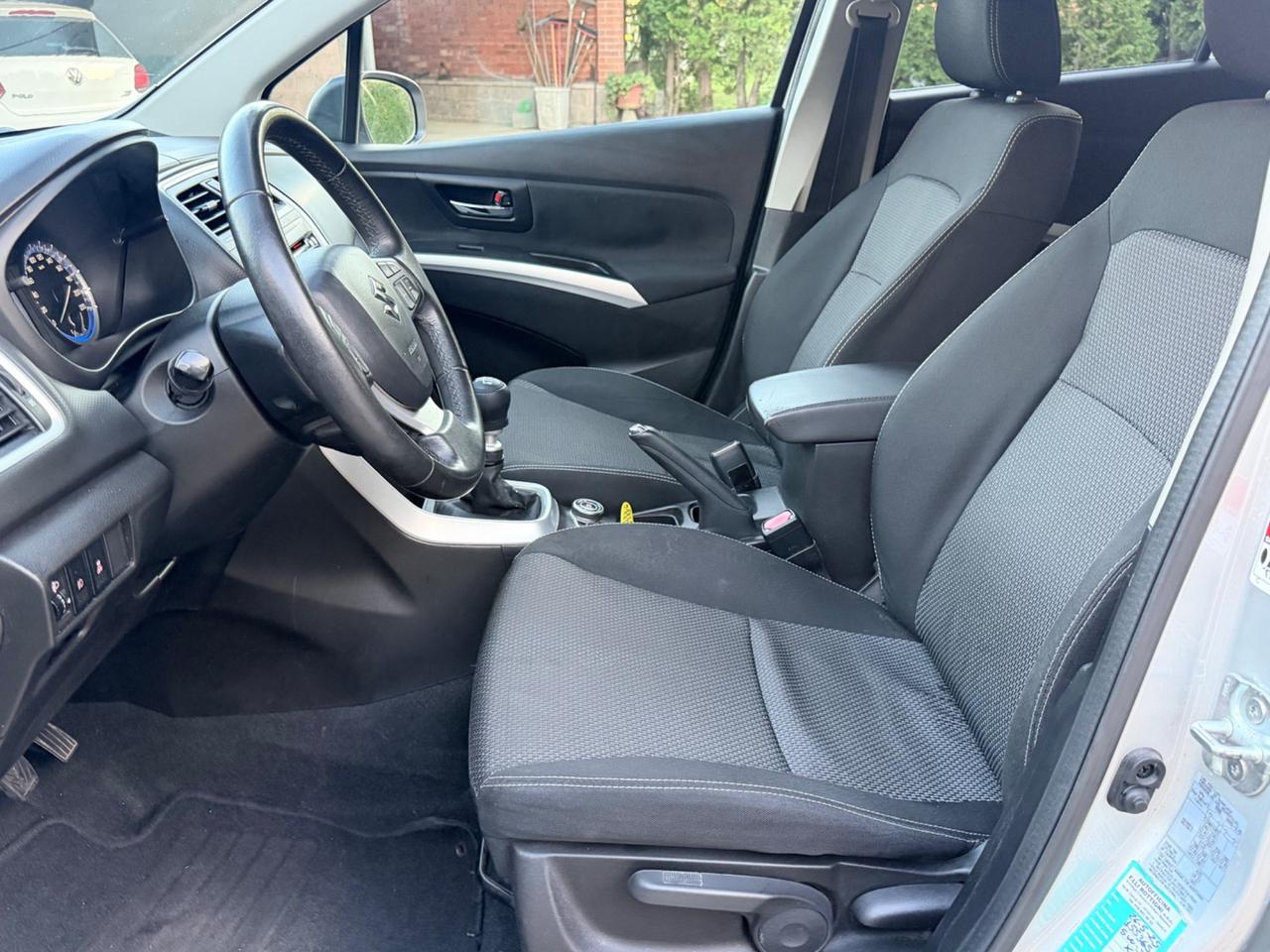 Suzuki S-Cross 1.6 DDiS Start&Stop 4WD All Grip Top