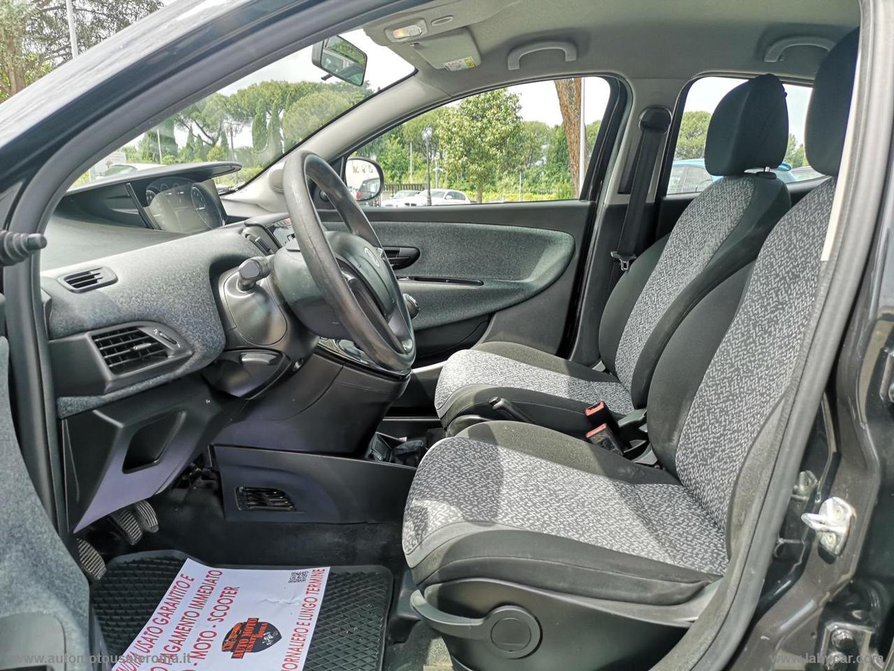 LANCIA Ypsilon 1.2 69 CV 5p. GPL Ecochic Gold PROMO WEB