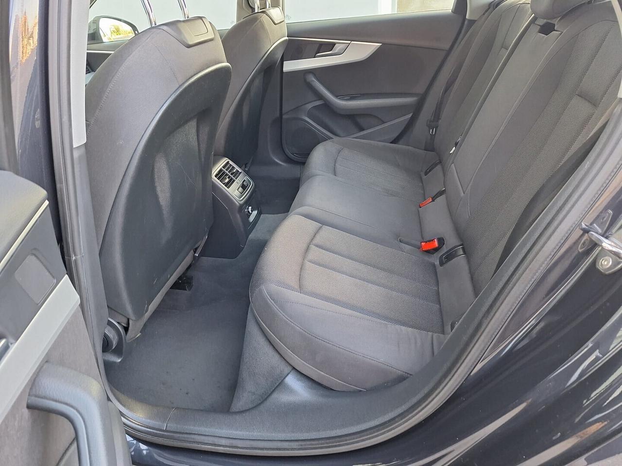 Audi A4 Avant Plus 2.0 TDI 150cv Cambio Automatico