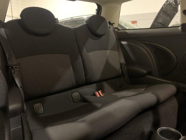 MINI One 1.6 16V One 72kW