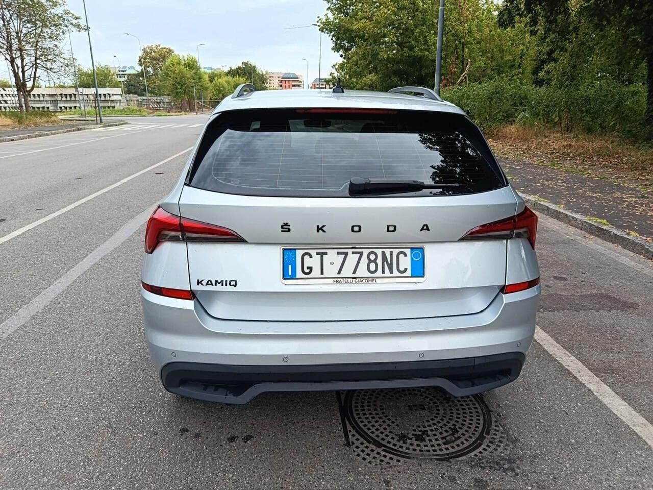 Skoda Kamiq 1.0 TSI BLACK DOTS