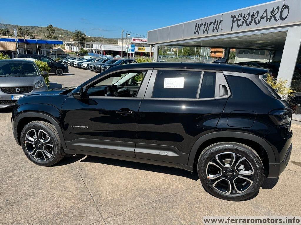 Jeep Avenger Summit mhev automatica a 299 euro al mese