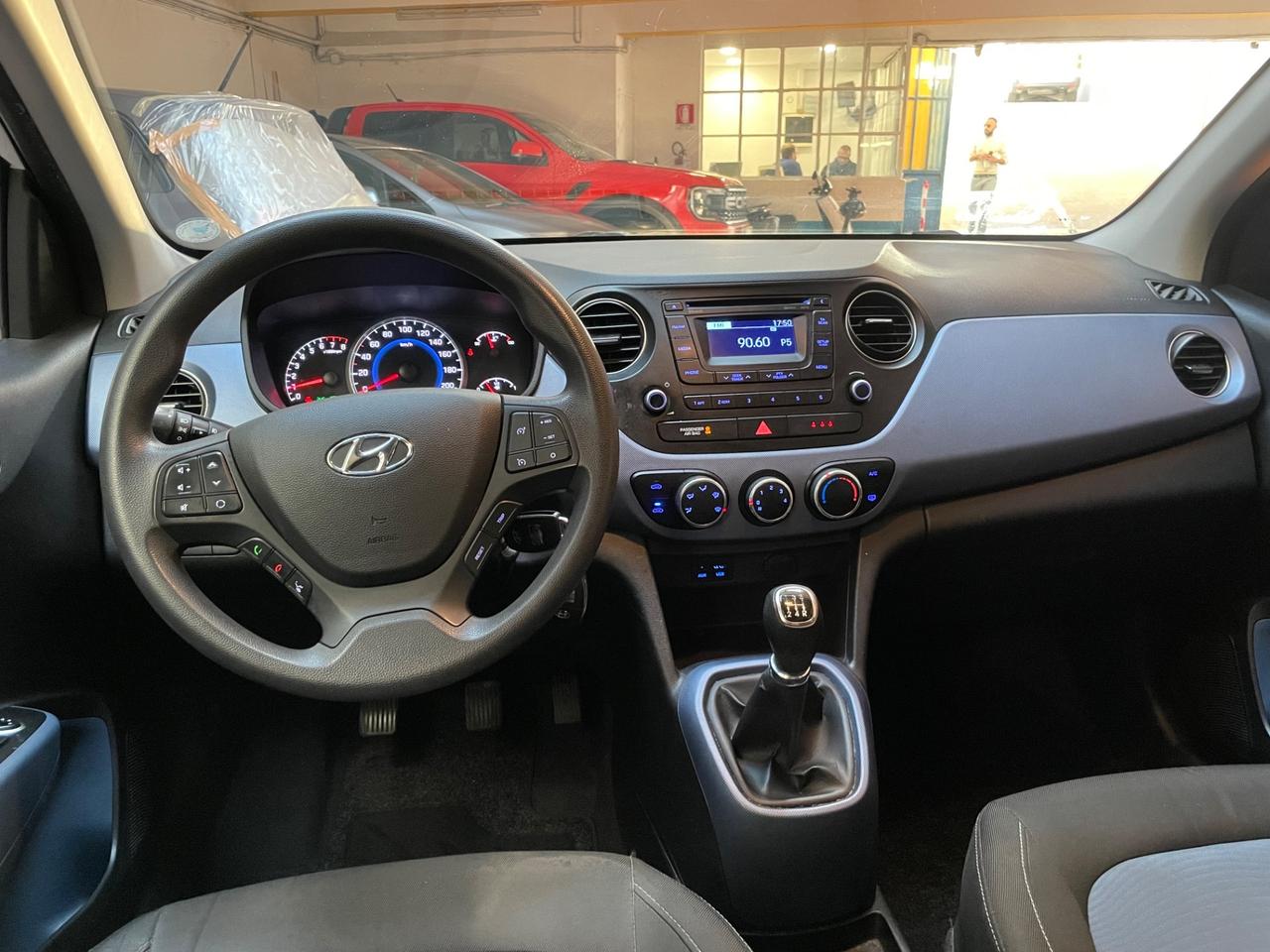 Hyundai i10 1.0 Neopatentati Euro 5