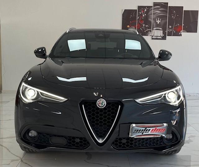 Alfa Romeo Stelvio 2.2 Turbodiesel 180 CV AT8 RWD Super