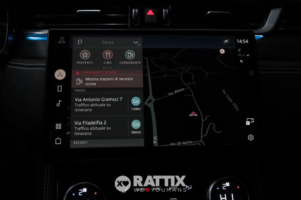 Jaguar F-Pace 2.0d i4 Mhev 204CV R-Dynamic Black AWD Auto + tetto panoramico