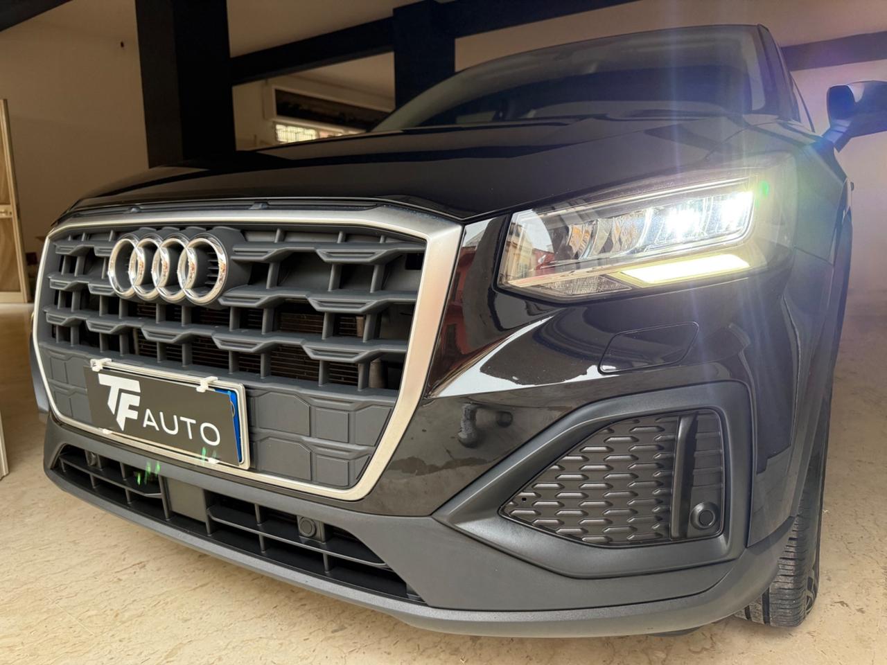Audi Q2 35 TDI quattro S tronic Business