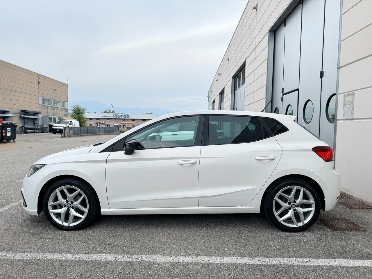 Seat Ibiza 1.6 TDI 95 CV 5 porte FR