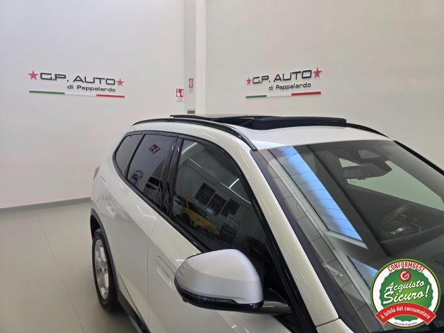 BMW X1 sDrive 18d xLine + Tetto