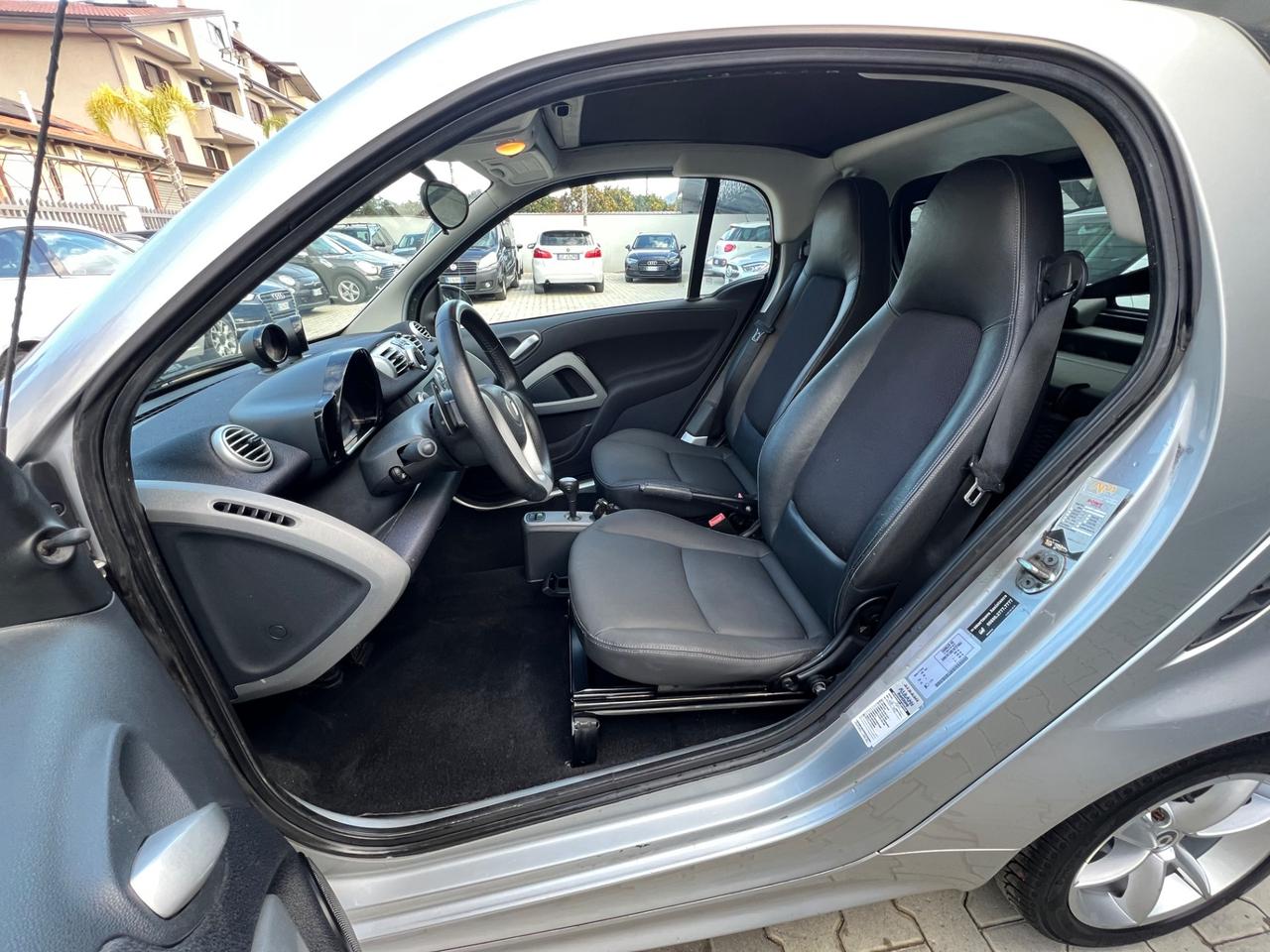 Smart ForTwo 1000 52 kW MHD coupé passion