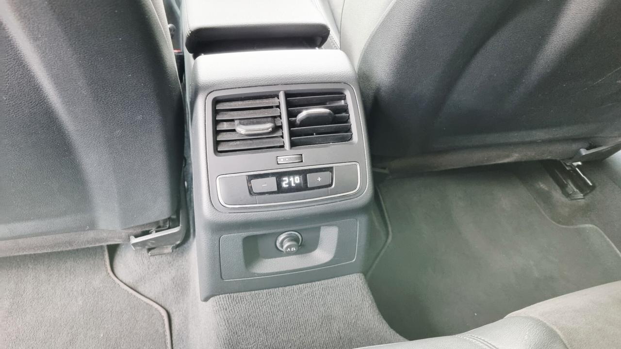 Audi A4 allroad 40 2.0 tdi mhev Business Evolution quattro 204cv