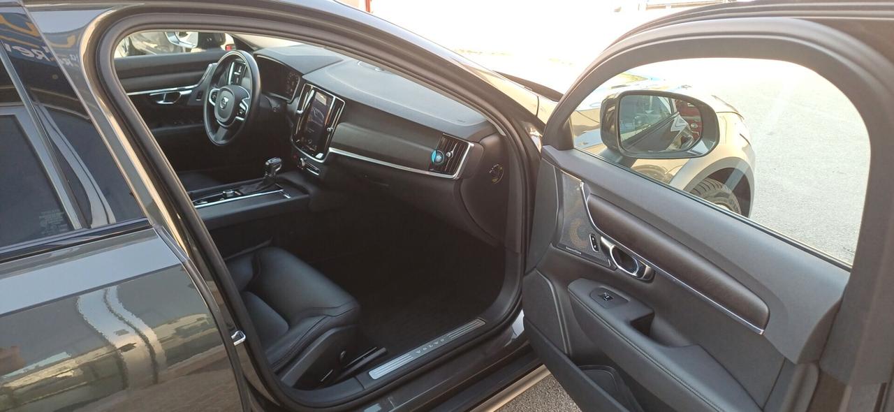 Volvo V90 Cross Country D4 AWD Geartronic Ocean Race