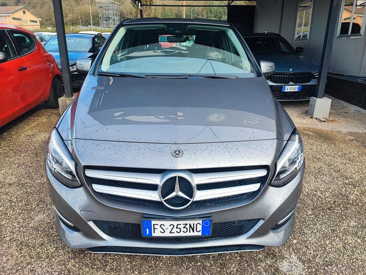 Mercedes-benz B 180 d Premium