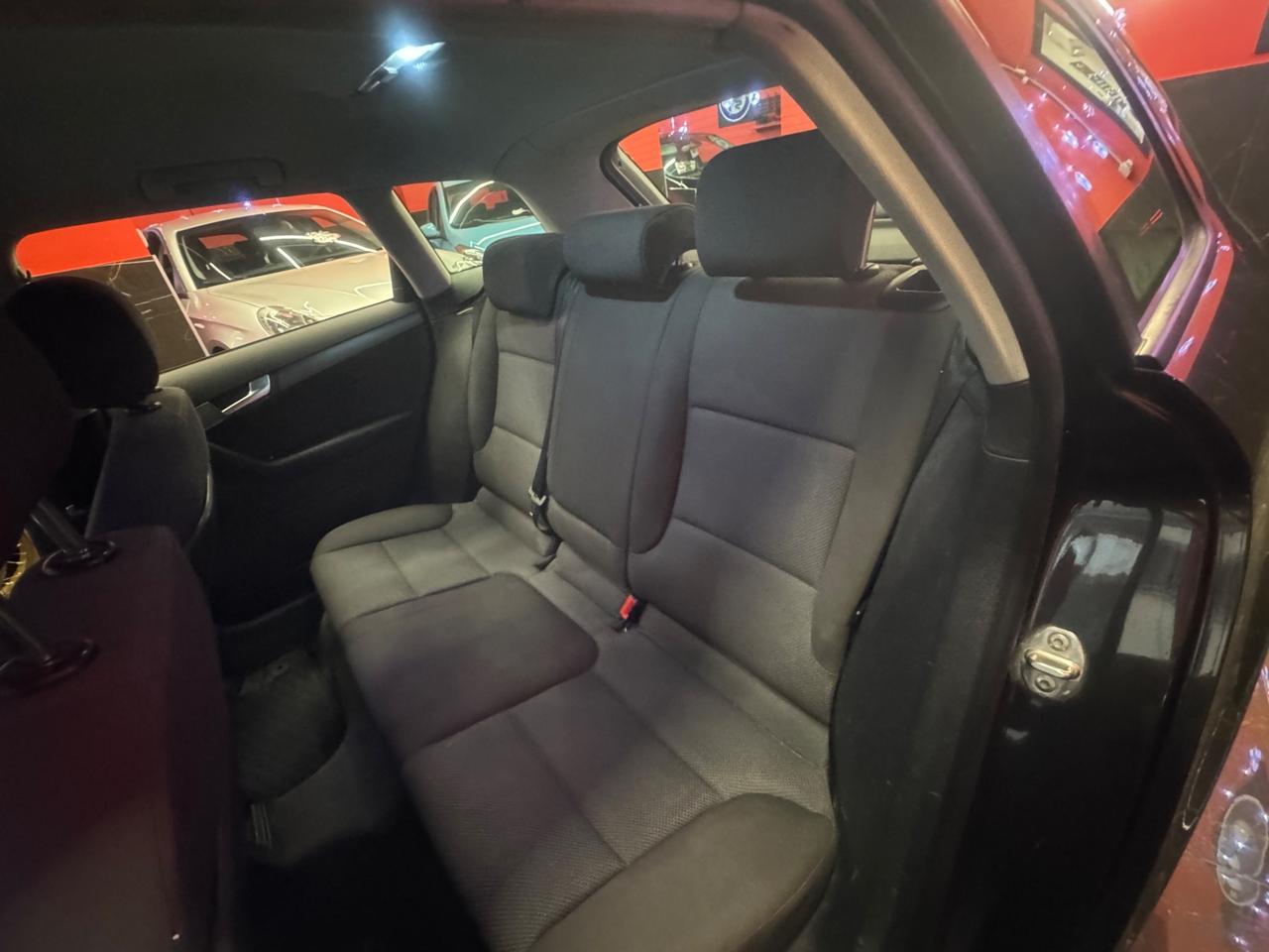 Audi A3 SPB 1.6 TDI 105 CV CR Ambition