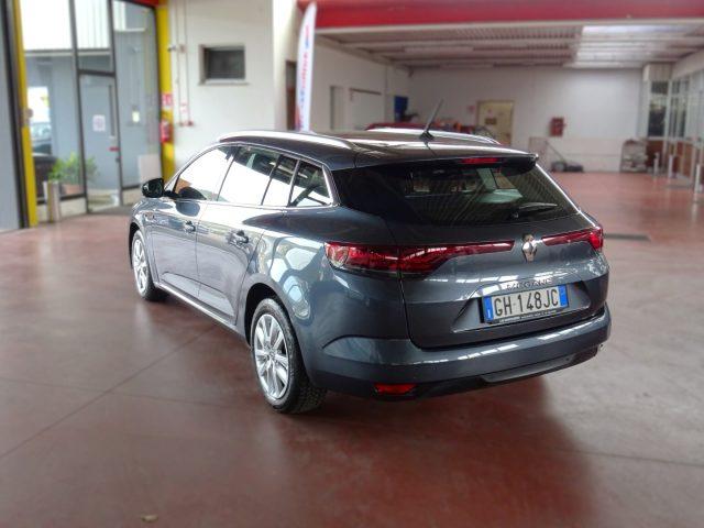 RENAULT Megane Mégane Sporter Blue dCi 115 CV N1 Autocarro