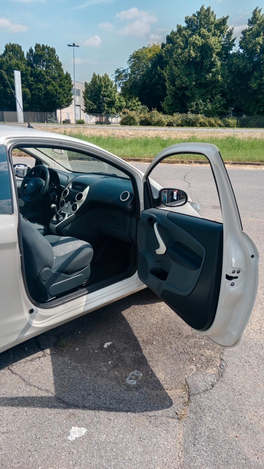 Ford Ka Ka+ 1.2 8V 69CV Titanium