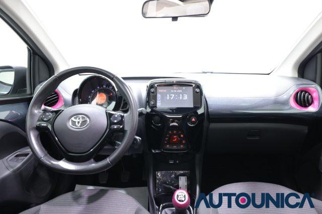TOYOTA Aygo CONNECT 1.0 VVT-I 72 CV 5 PORTE X-WAVE CABRIO