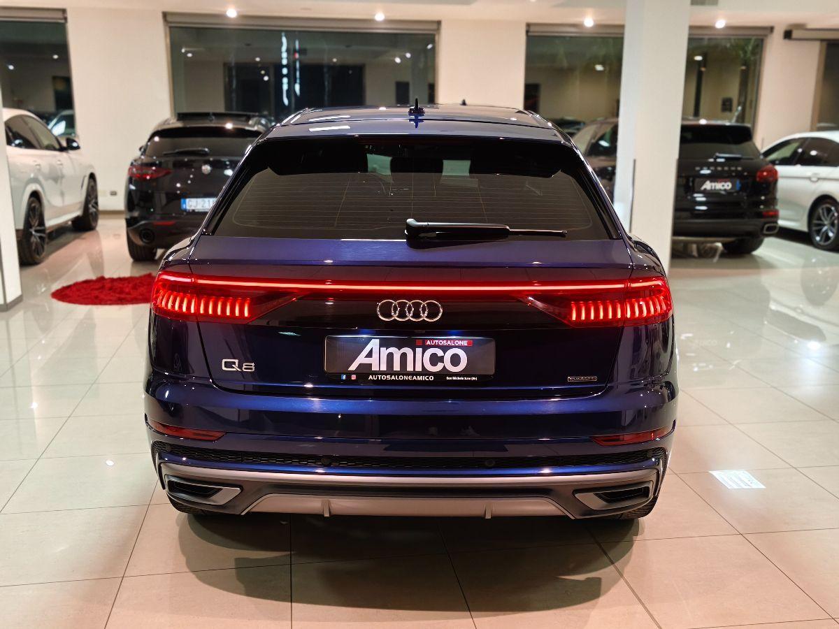 AUDI Q8 50 TDI 286 CV quattro S-LINE