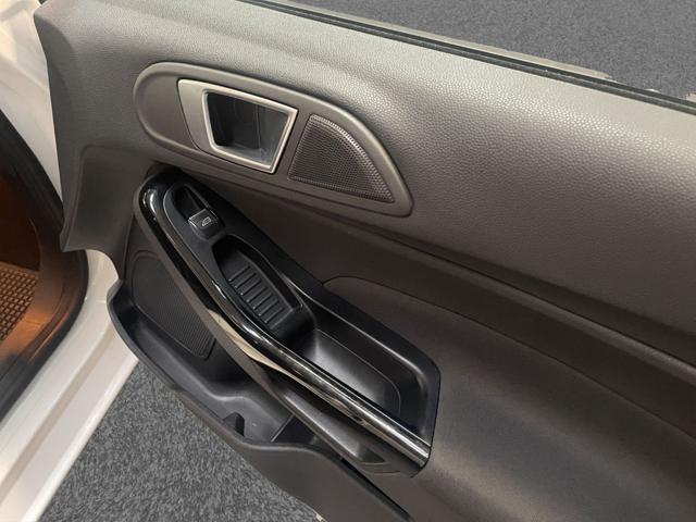 FORD Fiesta 1.5 TDCi 75CV 5 porte Business