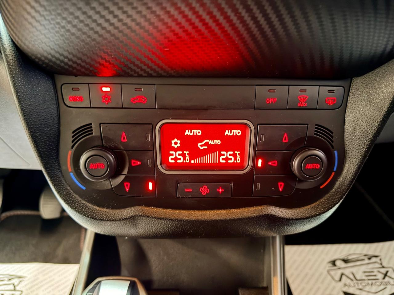 Alfa Romeo MiTo 1.3 JTDm 95cv