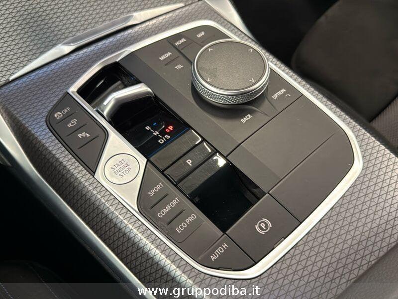 BMW Serie 4 G22 LCI 2024 Coupe 420d Coupe mhev 48V xdrive MSport auto