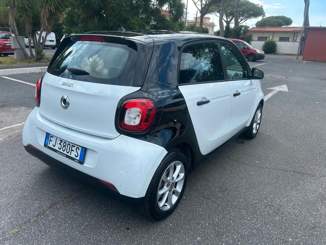 Smart ForFour 70 1.0 Passion