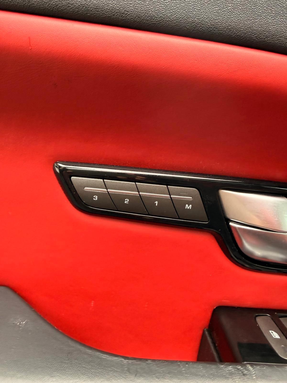 Land Rover Range Evoque 2.0 TD4 180 CV 5p. Autobiography