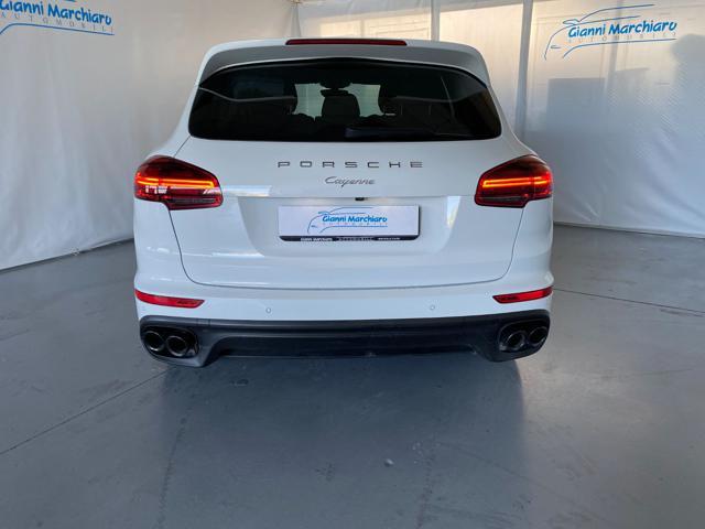 PORSCHE Cayenne 3.0 Diesel PLATINUM EDITION