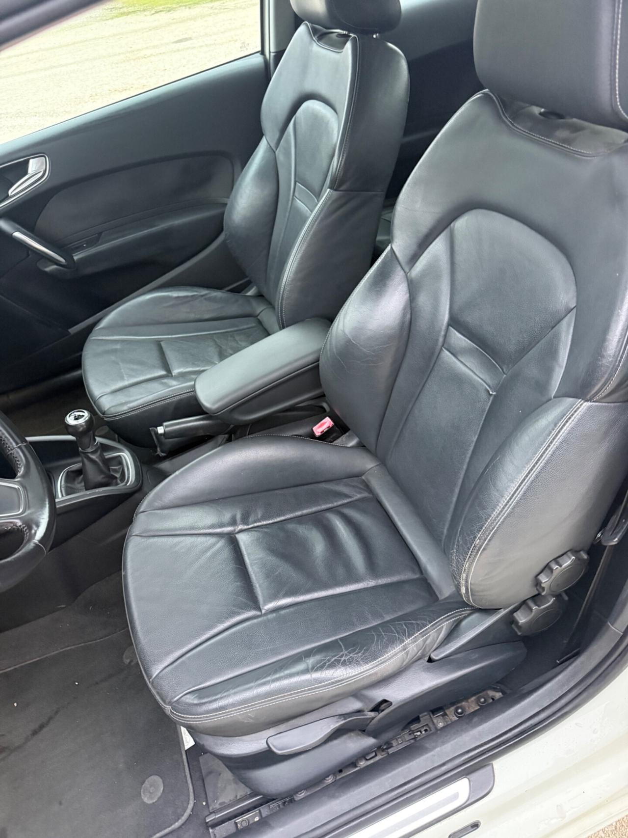 Audi A1 S-Line con 86 mila km NEOPATENTATi