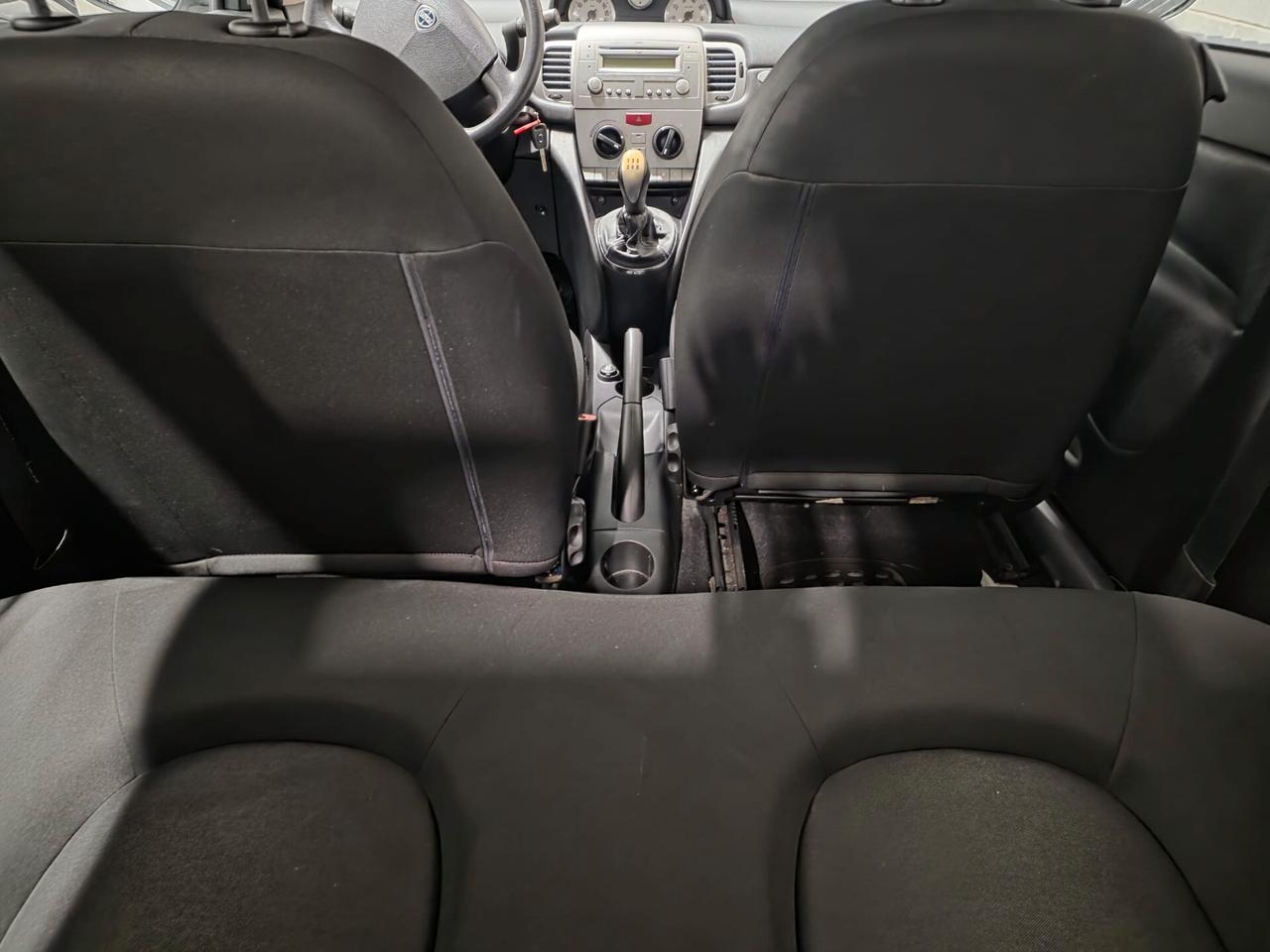 LANCIA Ypsilon 2a serie ('06'-'13') Ypsilon 1.3 MJT 75 CV Platinum (55 kw)