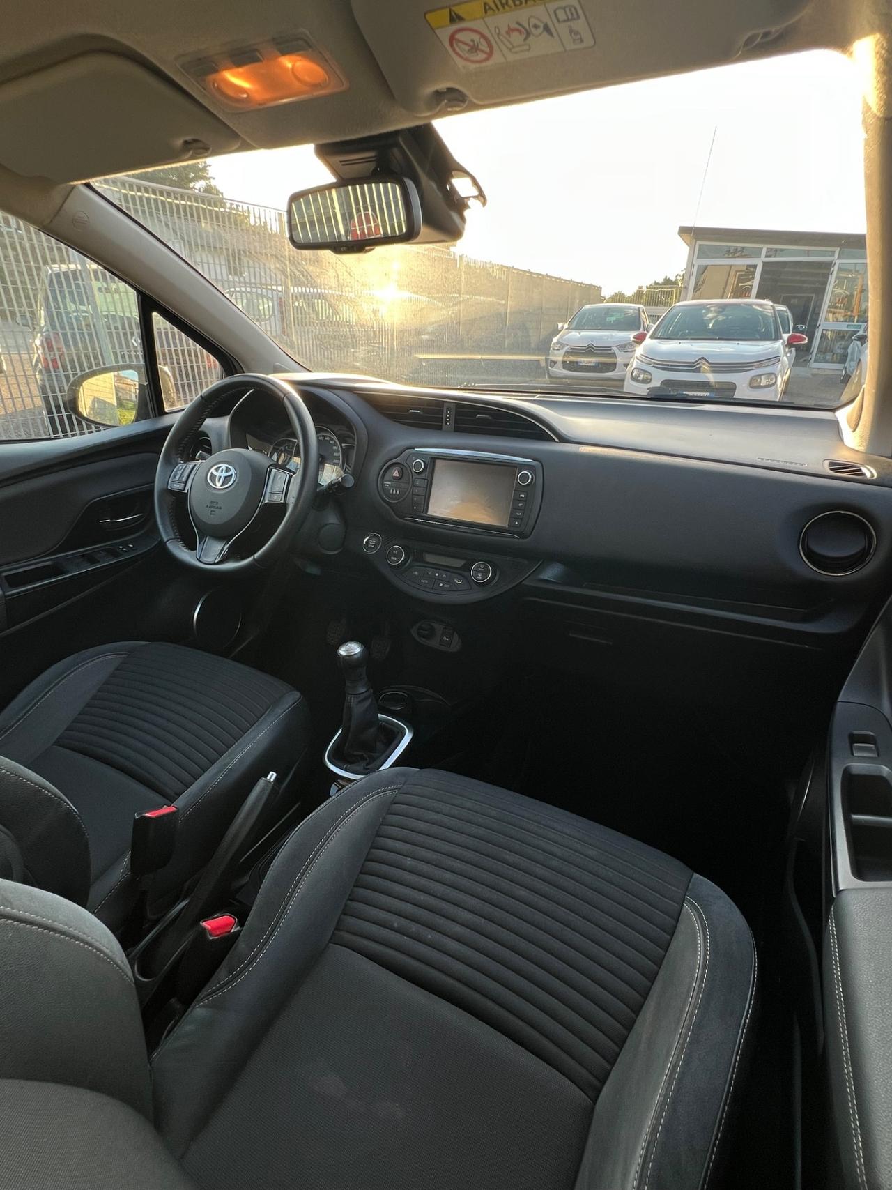 Toyota Yaris 1.0 5 porte Lounge