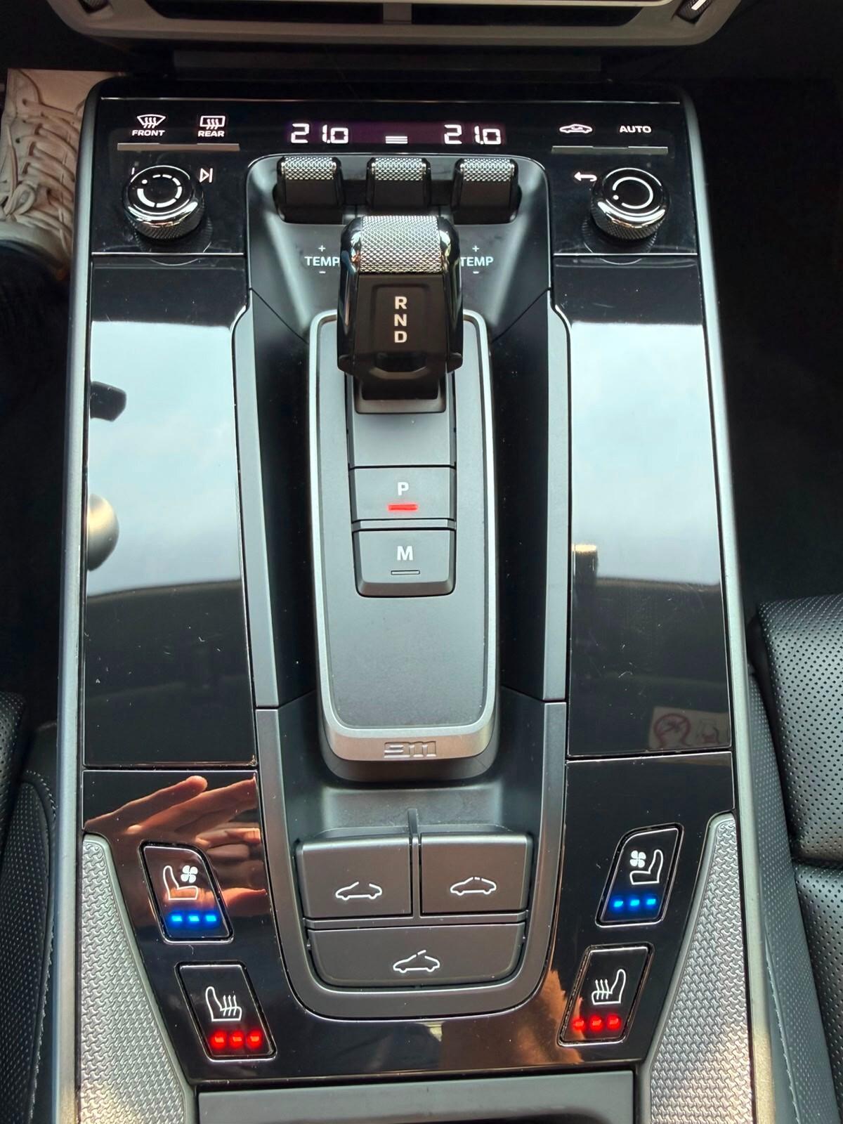 Porsche 911 Carrera 992 Coupe 385 CV PDK