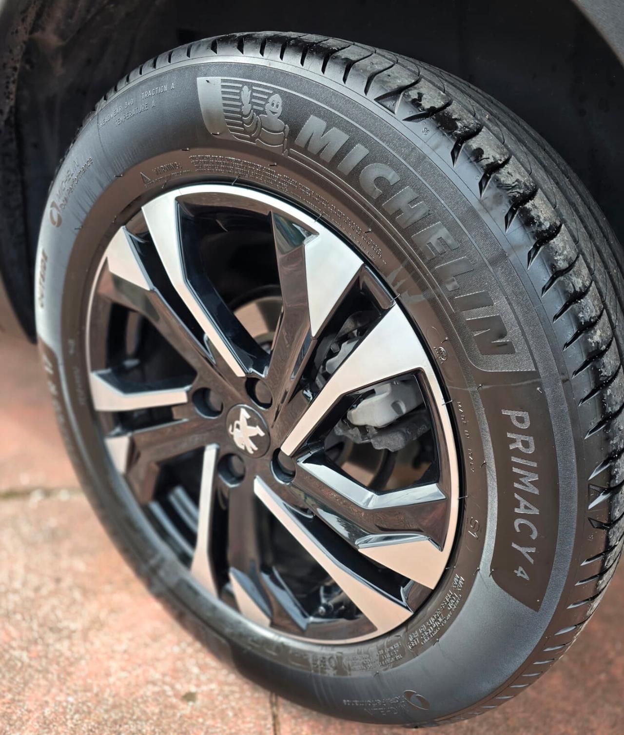 Peugeot 2008 PureTech 130 S&S Allure