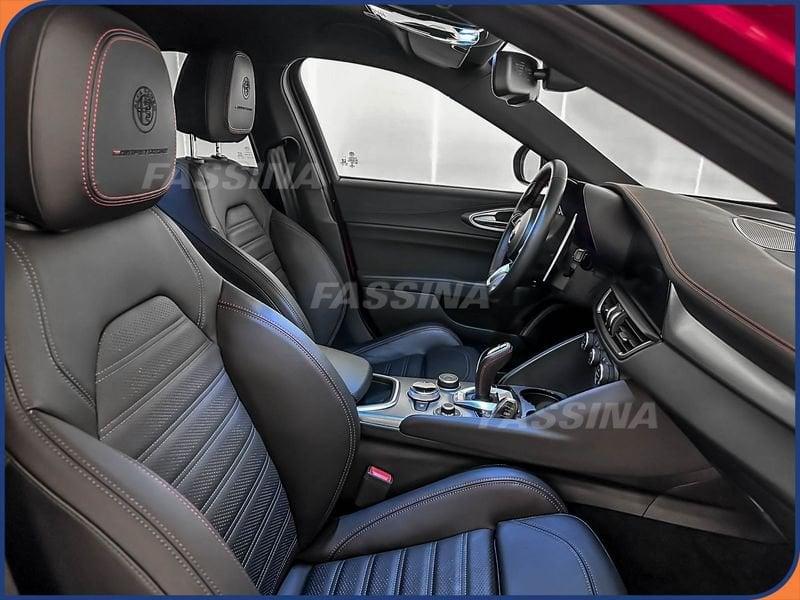 Alfa Romeo Giulia Giulia 2.0 t Competizione Q4 280cv auto