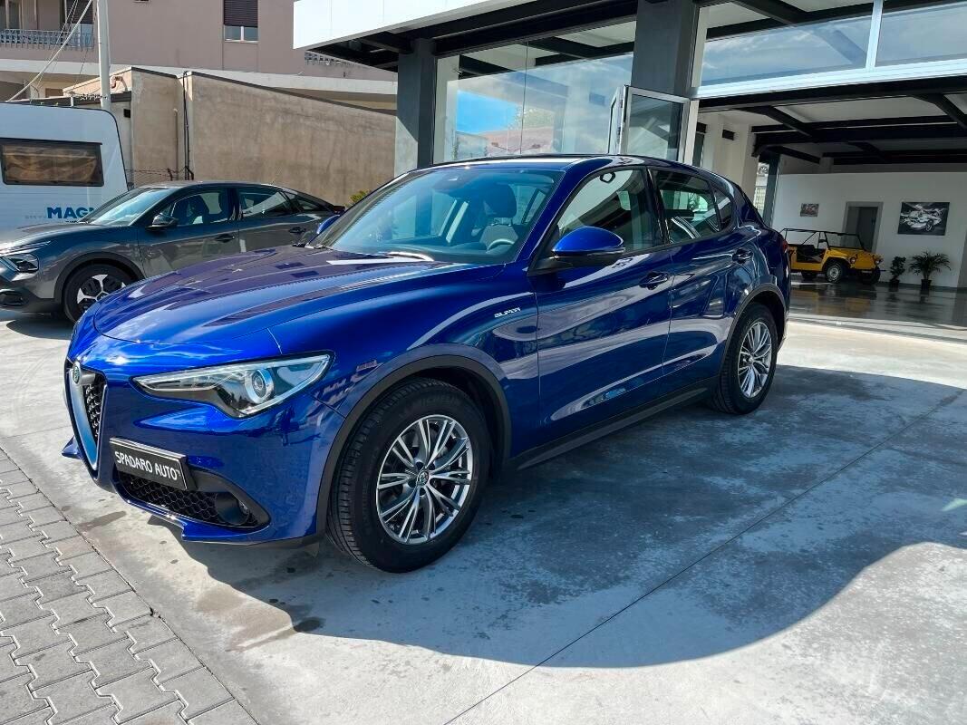 Alfa Romeo Stelvio 2.2 Turbodiesel 160 CV AT8 RWD Super