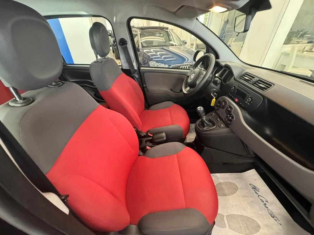 Fiat Panda 1.2 Lounge 69cv E6
