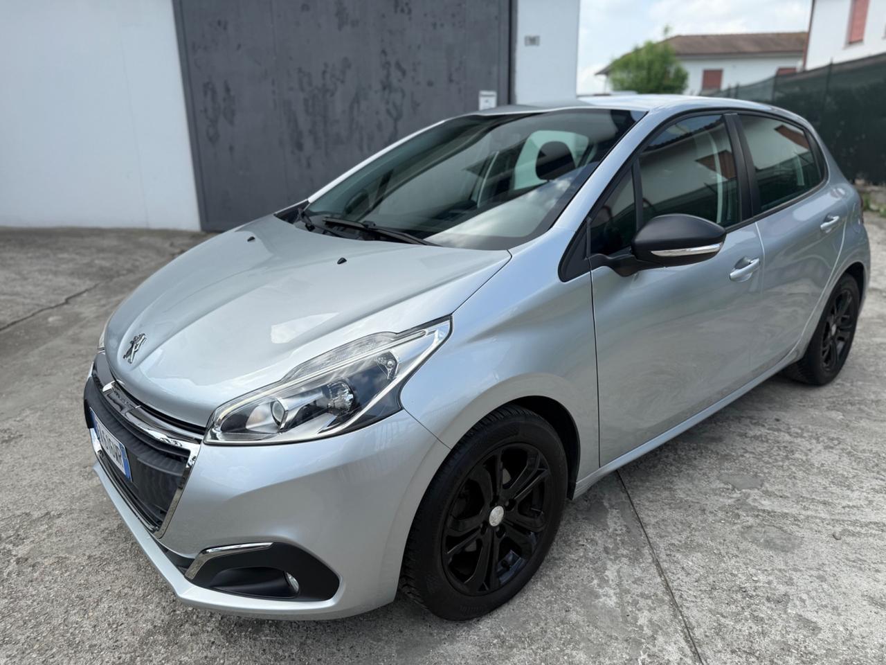 Peugeot 208 1.4 HDi 68 CV Led unico prop. 2015