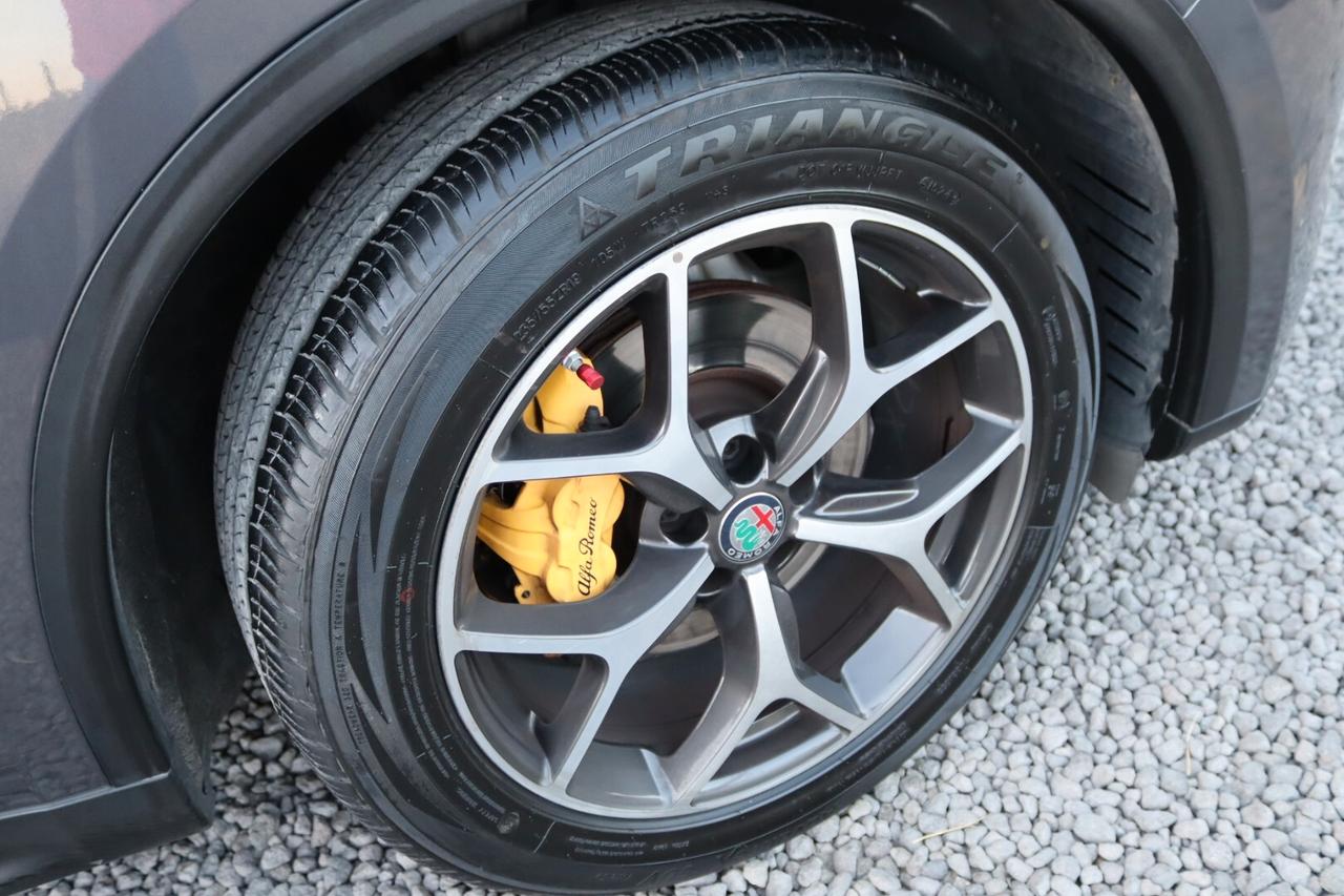 Alfa Romeo Stelvio 2.2 Turbodiesel 210 CV AT8 Q4 Executive