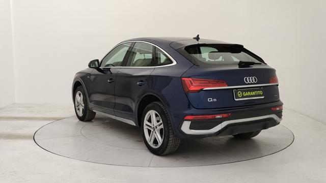 AUDI Q5 40 2.0 tdi mhev 12V S line quattro s-tronic