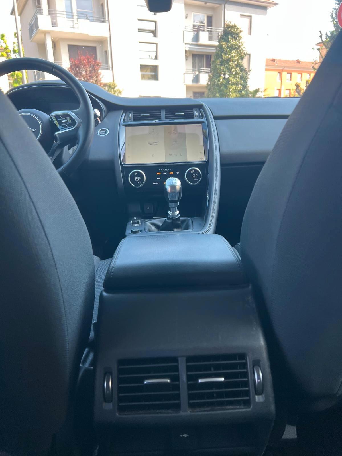 JAGUAR F-PACE 2.0 D 163cv PRESTIGE VAN