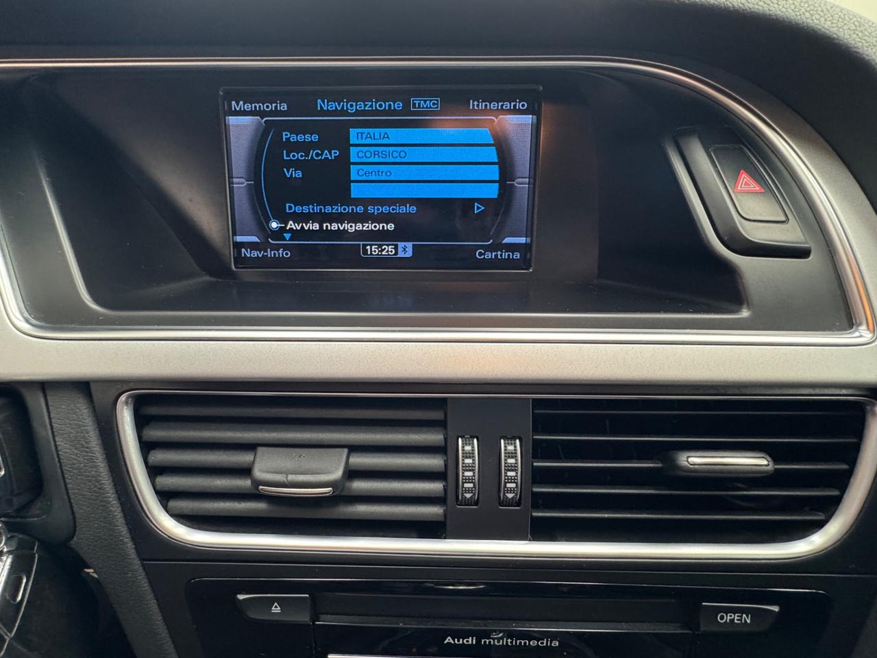 Audi A4 Avant 2.0 TDI 150 CV S-LINE TOTALE