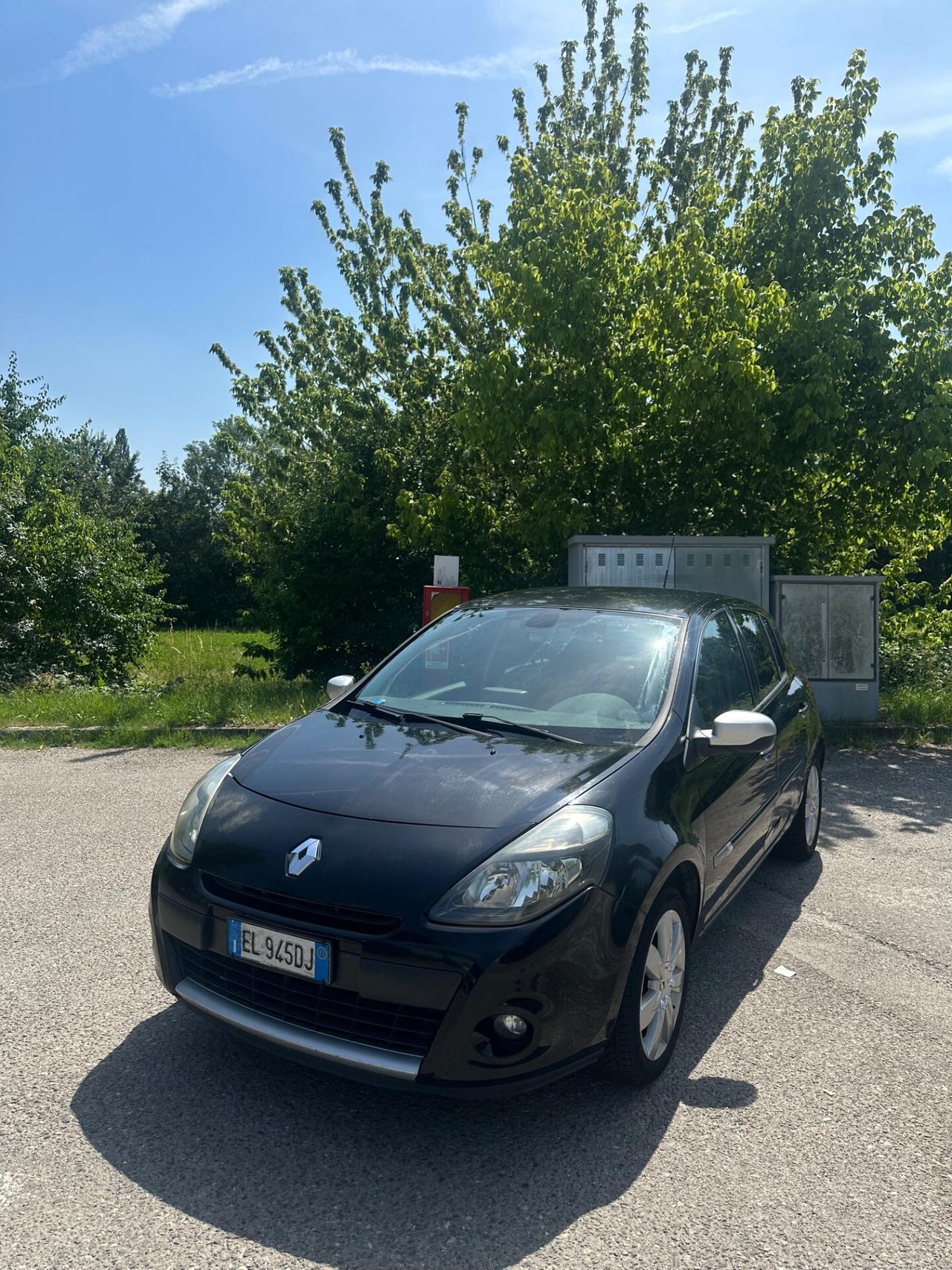 Renault Clio 1.2 16V 5 porte Dynamique