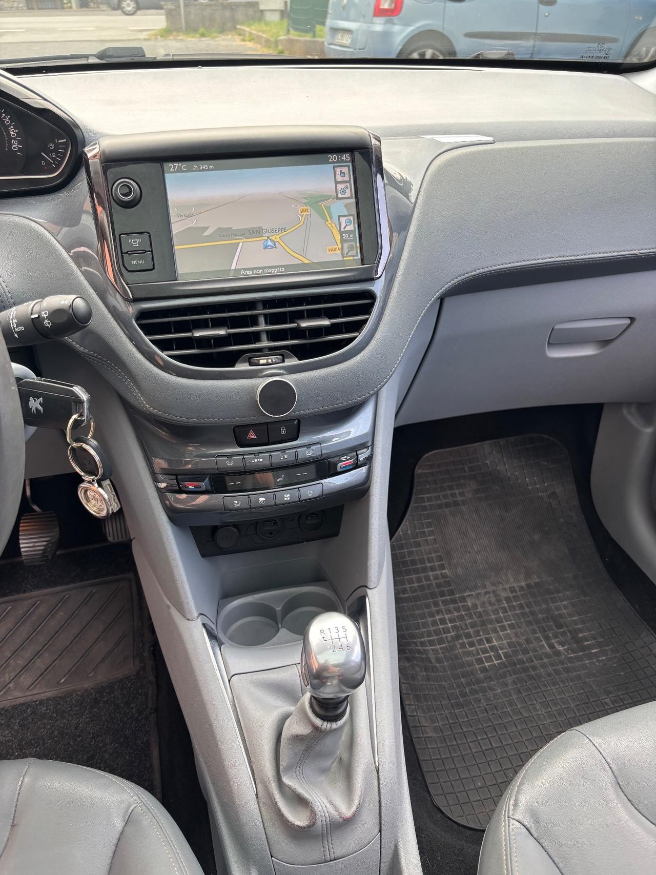 Peugeot 208 1.6 e-HDi 115 CV Stop&Start 3 porte XY