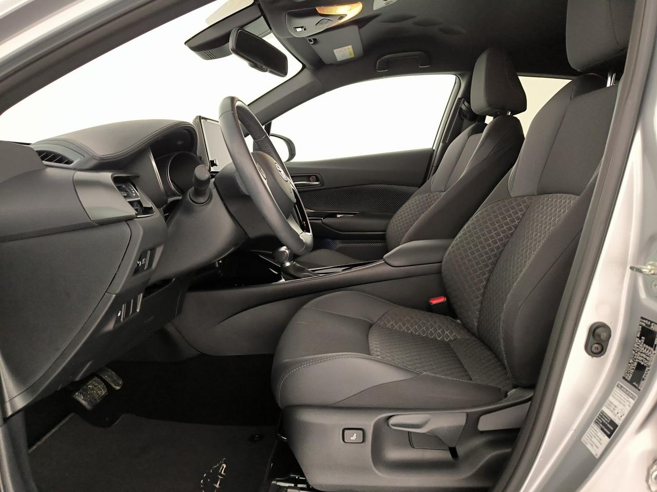 Toyota C-HR 1.8h trend e-cvt