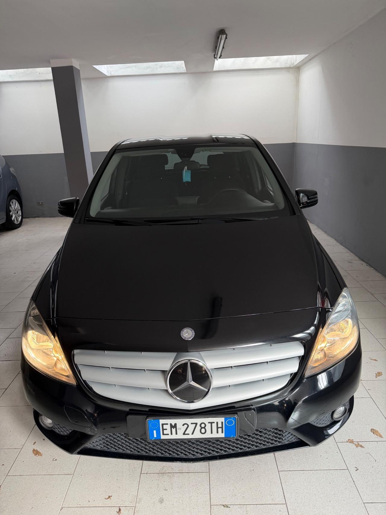 Mercedes-benz B 180 200 CDI BlueEFFICIENCY Executive