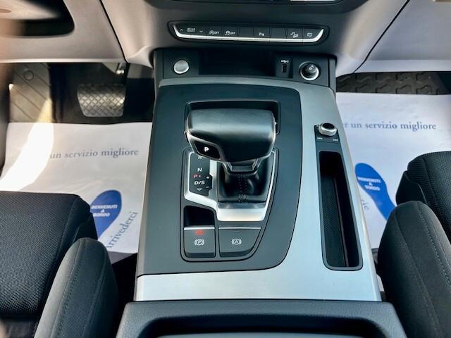 Audi Q5 Sportback 40 2.0 tdi mhev 12V S line quattro s-tronic