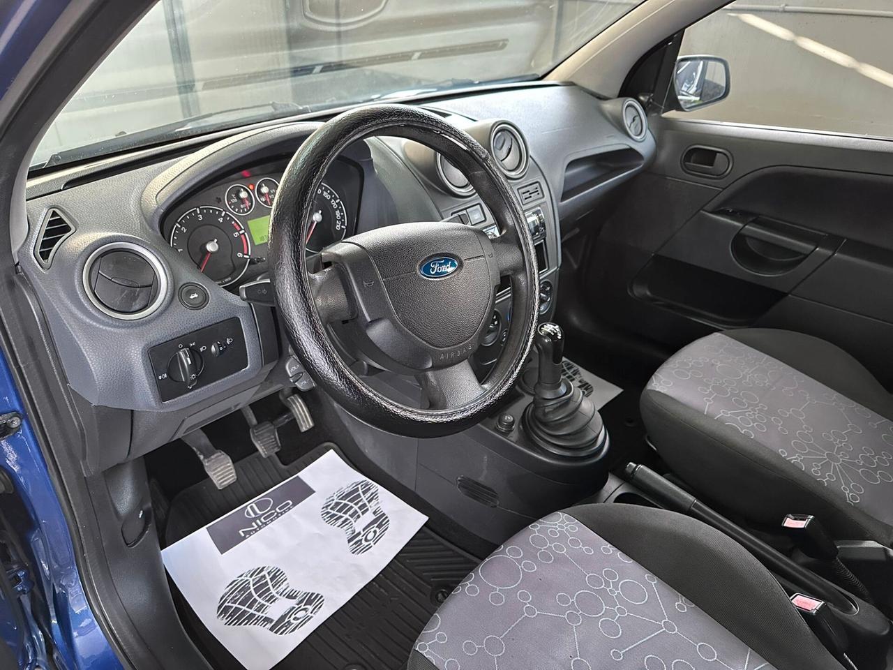 Ford Fiesta 1.4 TDCi 5p. Titanium